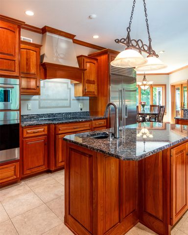 4882 Copperstone Drive, Ames, IA 50010