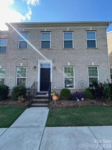 6622 Brighton Park Drive, Mint Hill, NC 28227
