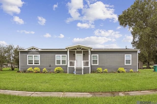 5711 Rollins Rd, Zachary, LA 70791
