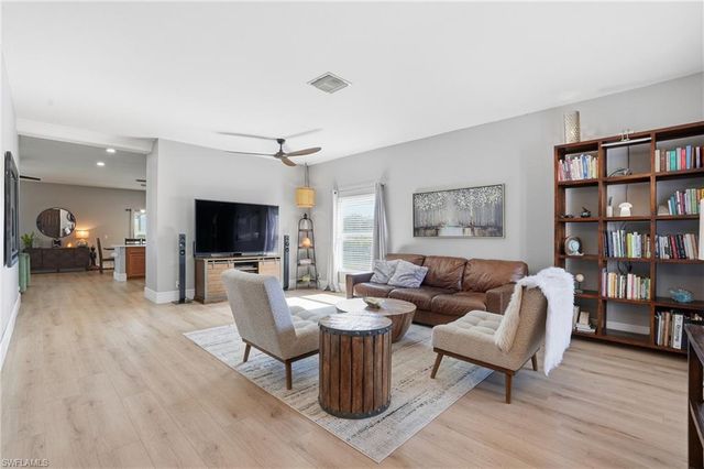 2649 Citrus Key Lime CT, Naples, FL 34120