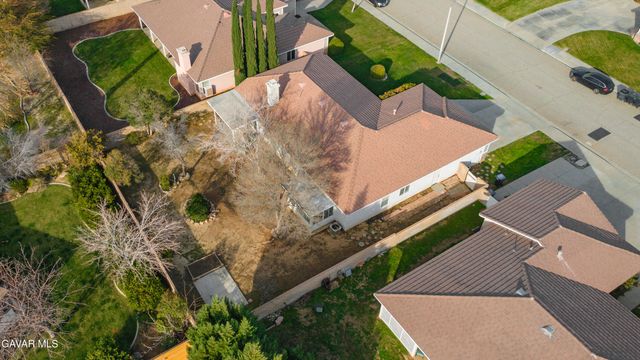 43323 Honeybee Lane, Lancaster, CA 93536
