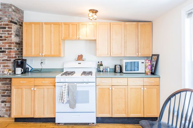 151 High Street, Portsmouth, NH 03801
