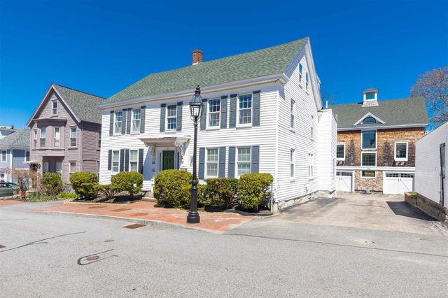 151 High Street, Portsmouth, NH 03801