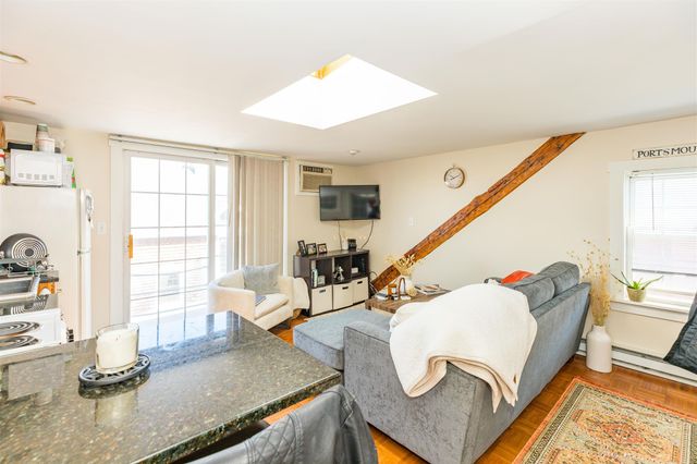 151 High Street, Portsmouth, NH 03801