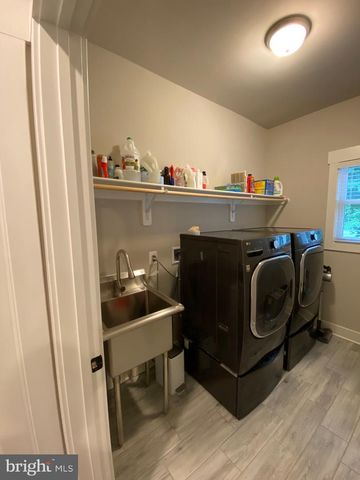2233 N UNDERWOOD ST, Falls Church, VA 22043