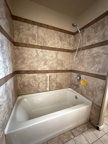 7733 S Valley Parkway Court, Mohave Valley, AZ 86440