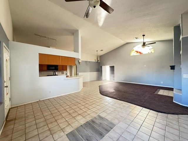 7733 S Valley Parkway Court, Mohave Valley, AZ 86440