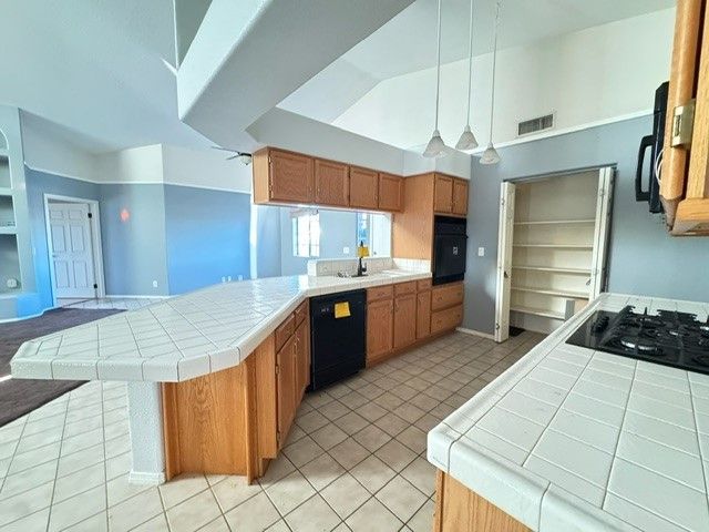 7733 S Valley Parkway Court, Mohave Valley, AZ 86440