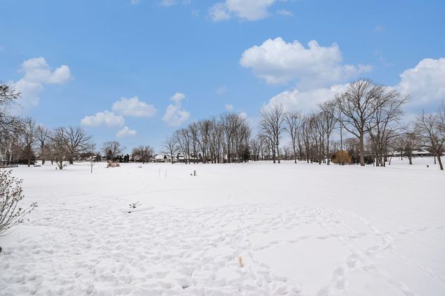 3621 Oak Ridge Drive, Elkhart, IN 46517