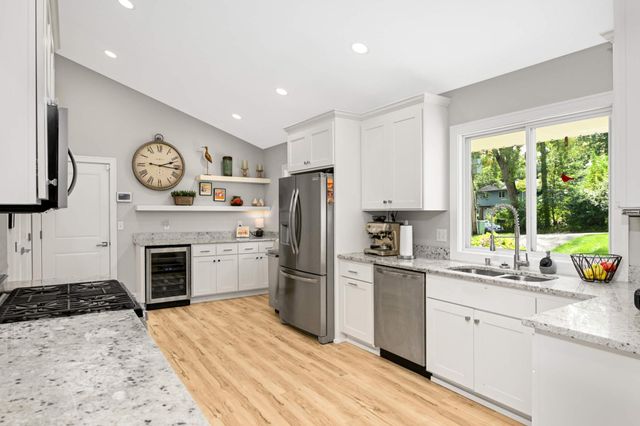 230 Maple Island Road, Burnsville, MN 55306