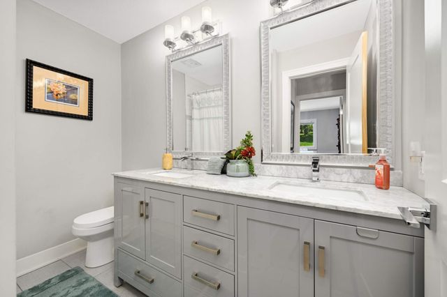 230 Maple Island Road, Burnsville, MN 55306