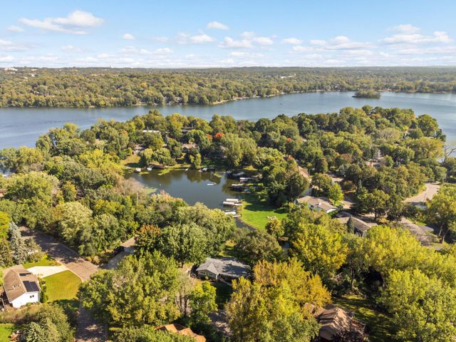 230 Maple Island Road, Burnsville, MN 55306