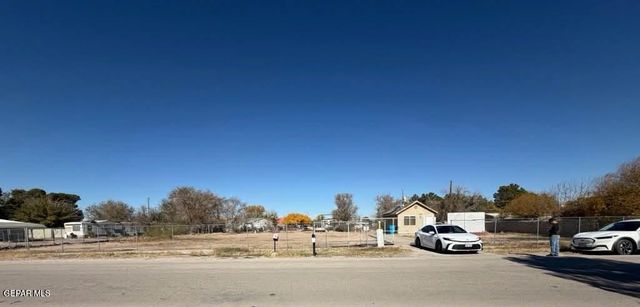 10929 DONNA MARIE DR., Socorro, TX 79927