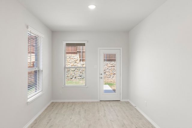 2521 McNally Drive, Mesquite, TX 75149