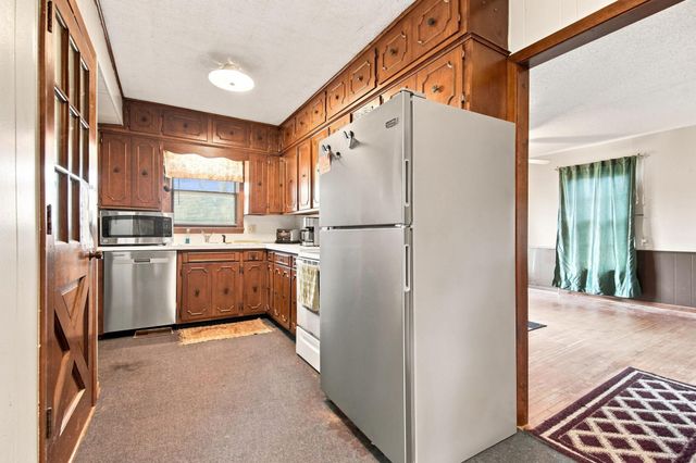 2010 County Road Cc, New Richmond, WI 54017
