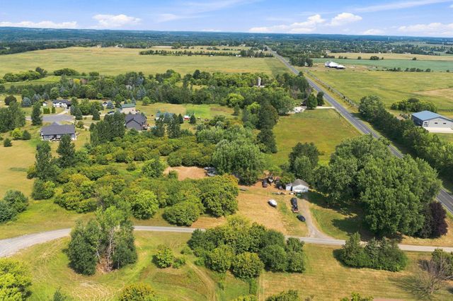 2010 County Road Cc, New Richmond, WI 54017