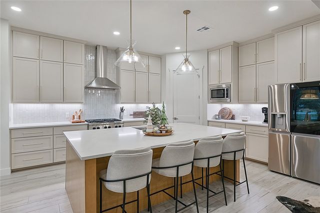 10704 Harvey Ranch Road, College Station, TX 77845
