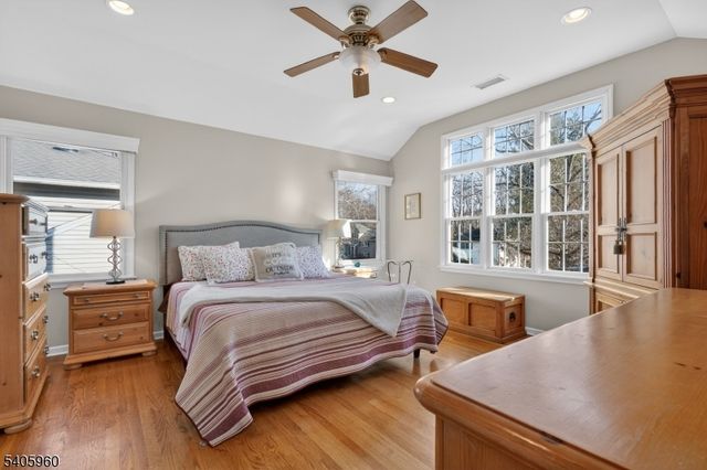 19 Springbrook Rd, Livingston Twp., NJ 07039