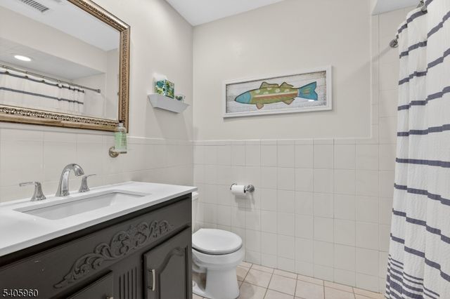 19 Springbrook Rd, Livingston Twp., NJ 07039