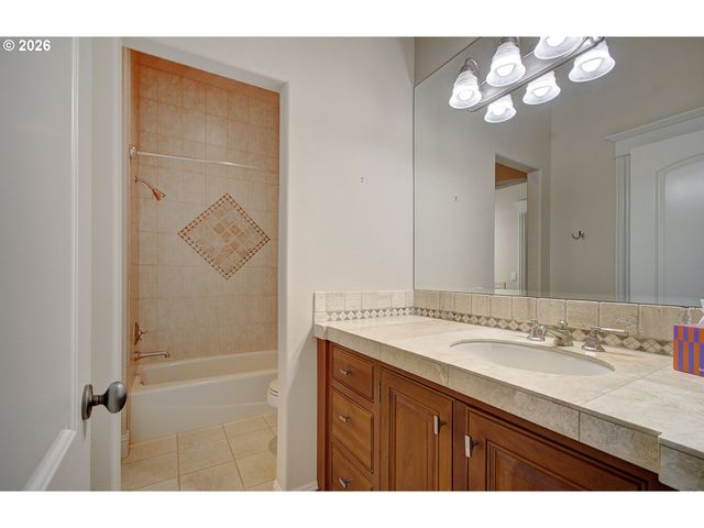 35601 Ne AMMETER Rd, Washougal, WA 98671