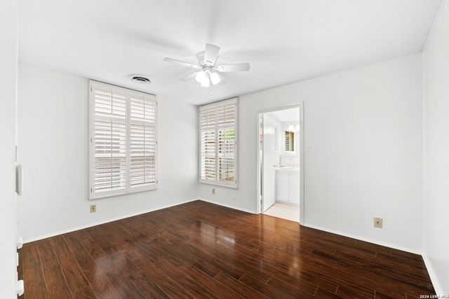 2106 E Lawndale, San Antonio, TX 78209