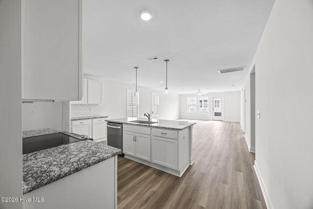 771 Pelican Cove Way SE 212, Southport, NC 28461