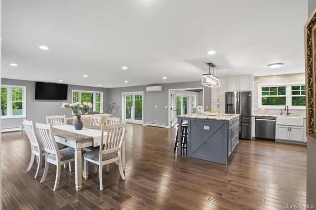 308 Hollow Road, Staatsburg, NY 12580