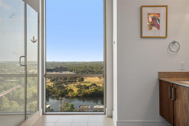 222 West Ave 1901, Austin, TX 78701