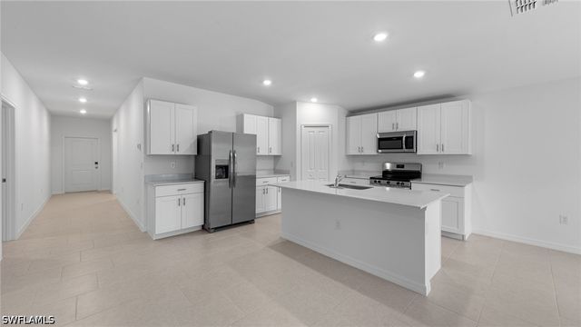 11886 Savanna Lakes BLVD, Lehigh Acres, FL 33974