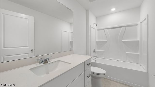 11886 Savanna Lakes BLVD, Lehigh Acres, FL 33974