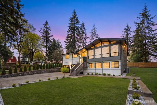 2001 17th Avenue, Milton, WA 98354