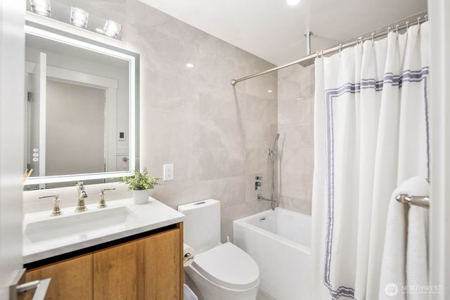 2001 17th Avenue, Milton, WA 98354