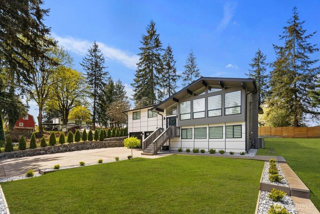 2001 17th Avenue, Milton, WA 98354