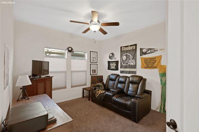 2513 Las Estrellas St, Corpus Christi, TX 78414
