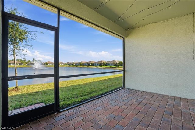 1040 Tranquil Brook DR, Naples, FL 34114