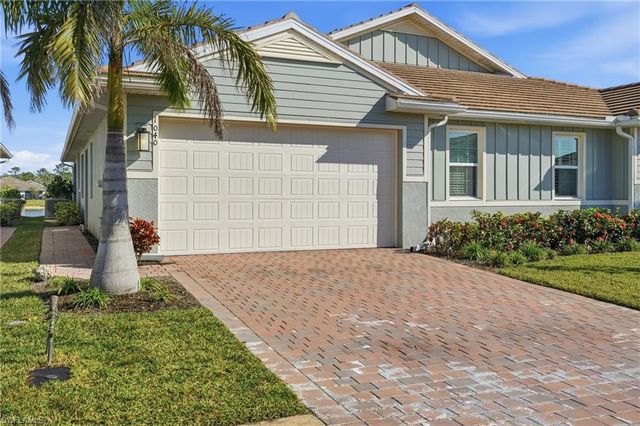 1040 Tranquil Brook DR, Naples, FL 34114