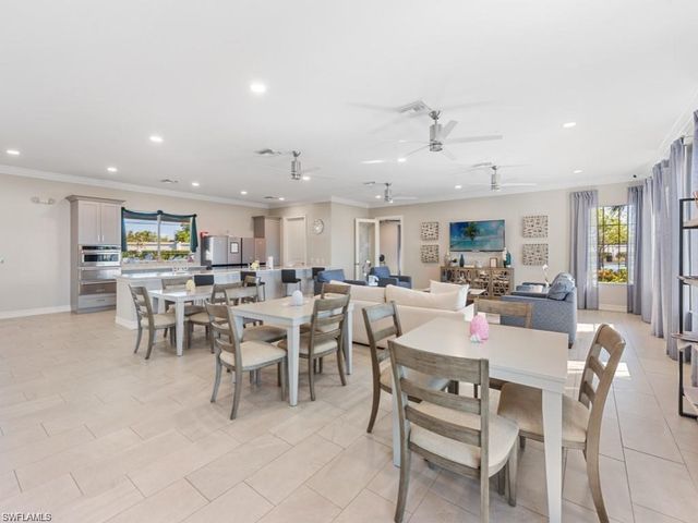 1040 Tranquil Brook DR, Naples, FL 34114