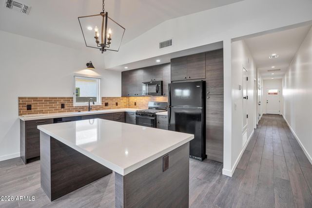 1525 E MCKINLEY Street 5, Phoenix, AZ 85006