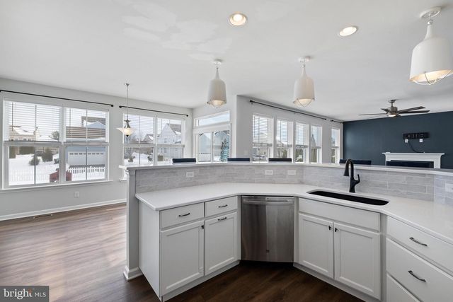 114 N BAYBERRY PKWY, Middletown, DE 19709