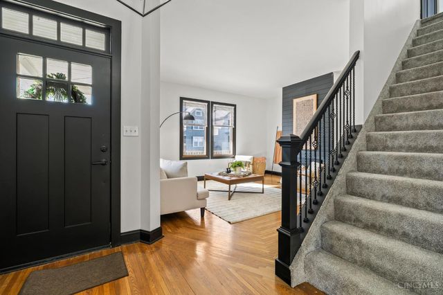 2736 ATLANTIC, Cincinnati, OH 45209