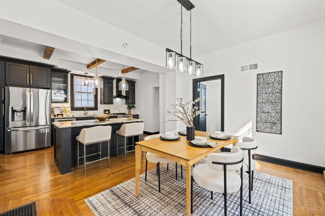 2736 ATLANTIC, Cincinnati, OH 45209