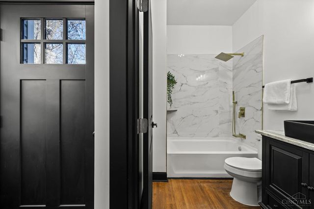 2736 ATLANTIC, Cincinnati, OH 45209