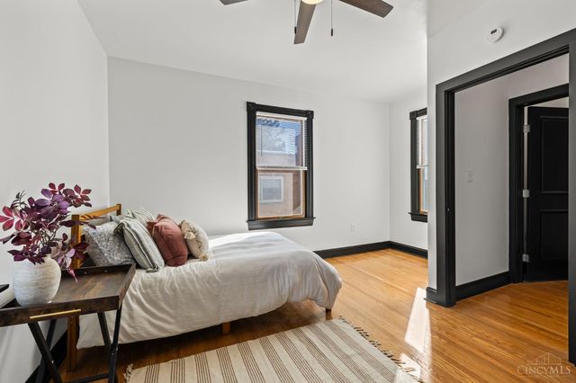 2736 ATLANTIC, Cincinnati, OH 45209