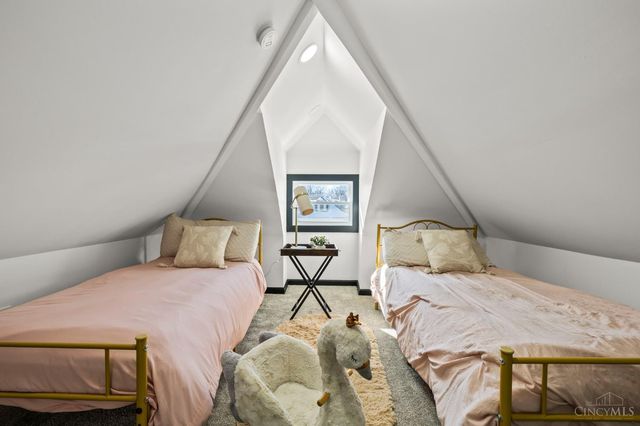 2736 ATLANTIC, Cincinnati, OH 45209