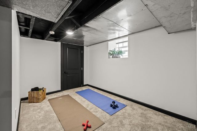 2736 ATLANTIC, Cincinnati, OH 45209