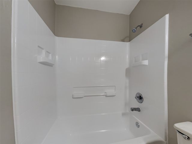 5513 Marina Drive, Denton, TX 76208