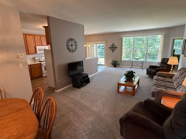 1468 Mackinaw Place, Schererville, IN 46375
