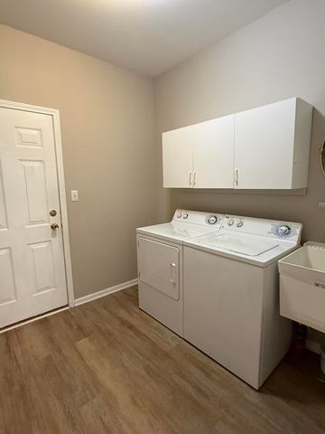 1468 Mackinaw Place, Schererville, IN 46375