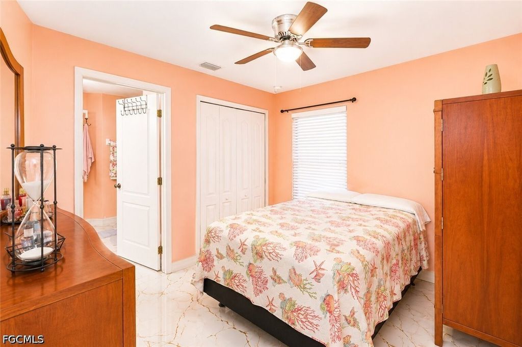 Image 19 of property listing at 507 Diplomat PKWY E, Cape Coral, FL 33909