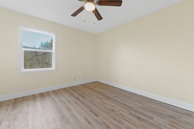 122 Carroll Avenue, Long Beach, MS 39560